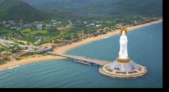 三亚今日天气：阳光沙滩还是阴雨绵绵？深度解析三亚实时天气及未来走势