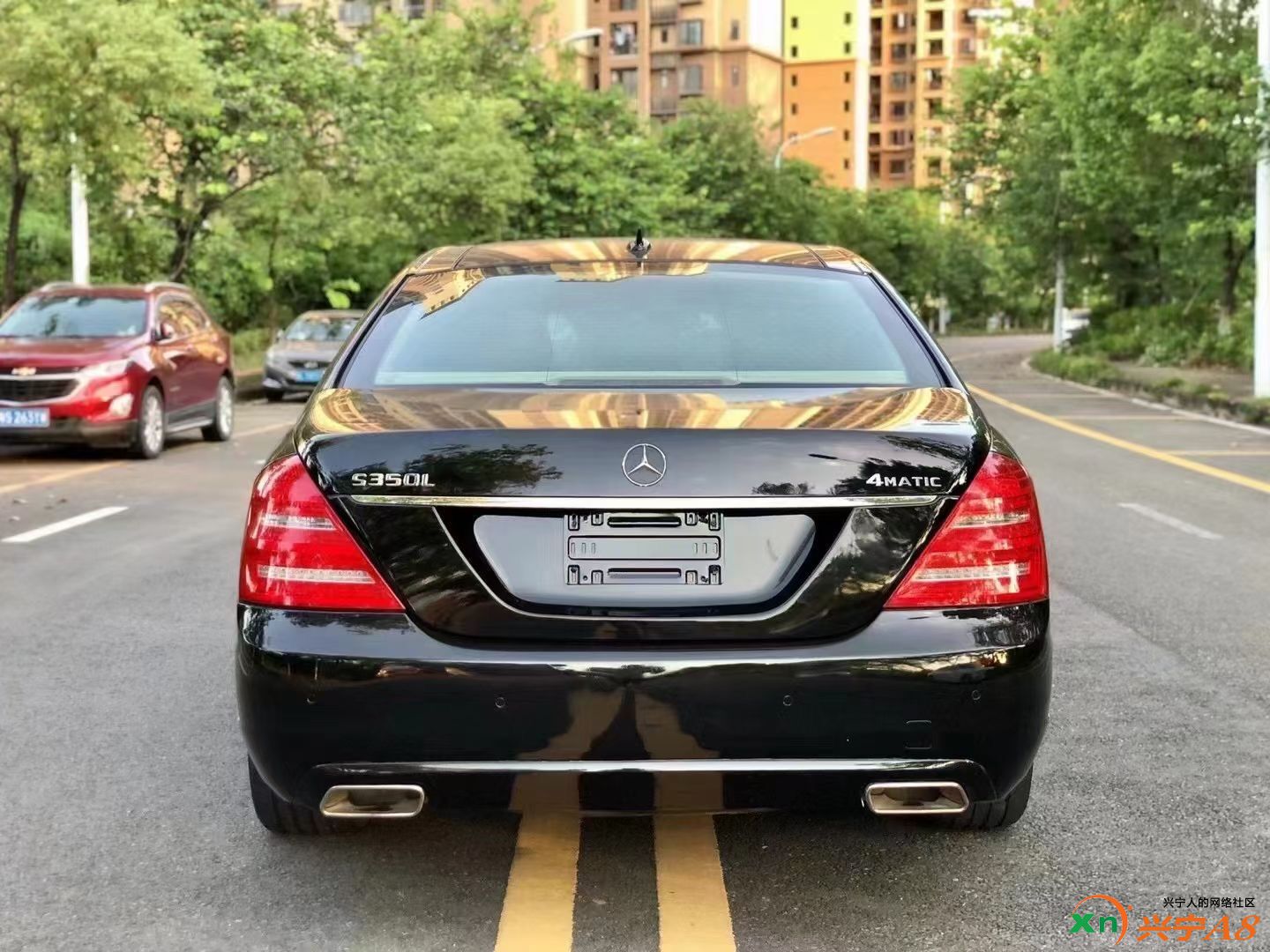 s350奔驰最新报价深度解析：配置、价格及未来走势预测