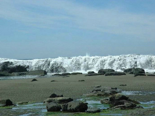 青岛今日潮汐时间表详解：涨退潮时间预测及对沿海活动的影响