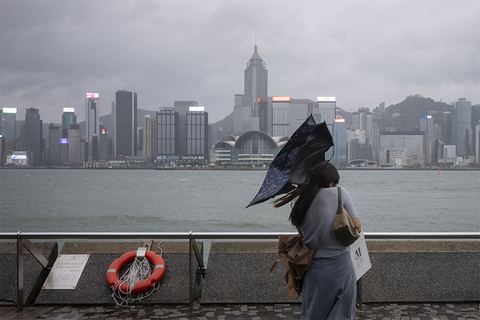 香港台风最新消息报：实时追踪与未来预测